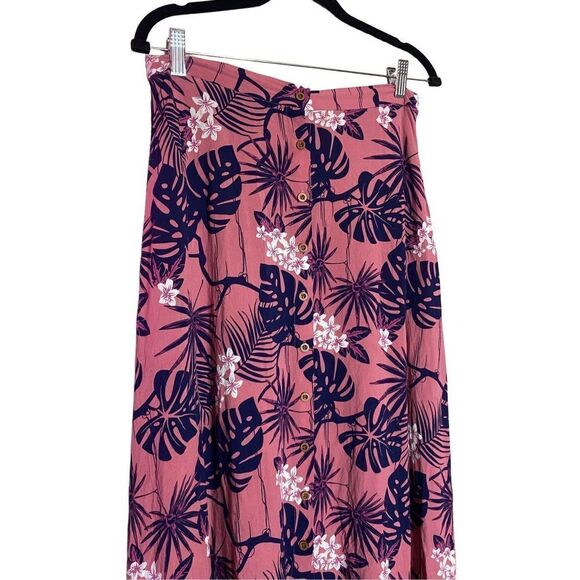 ModCloth X Collectif Button Front Maxi Skirt Blush with Navy Print - Picture 3 of 8